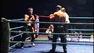 KICKBOXING  Stuart (AWESOME) Green UKCBA Vs Grant Barker