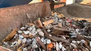 Abbruch Recycling mit dem Leichtstoffabscheider LA1200 | REMAV
