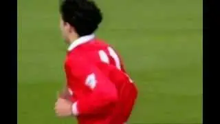 Ryan Giggs vs Liverpool Home 92-93