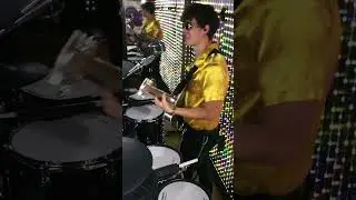 One Man Band plays anything & everything?!