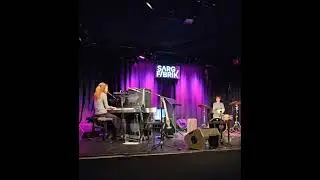 Julie Faith- Listen- Sargfabrik Mai 2025