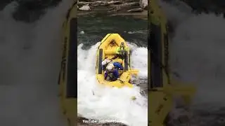 How not to run a drop in a raft! RAFT GUIDE FAIL!