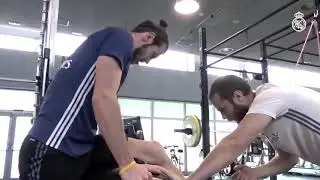 Futbolcular nasıl mı spor yapior izliyelim/Ronaldo-Messi-Neymar-Bale