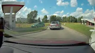 Pod prąd na stacji paliw Auchan Wola Park ul G&oacute;rczewska Warszawa