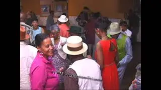 My Pocket is Full of Money (Breeze Country Dancers) please subscribe