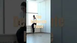 The Deliberate Pause #leadership #pause #communication #coaching #mentor #viralvideo #impact #effect