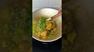 Ayam Cabai Hijau, Pedasnya bikin ketagihan, gurihnya bikin nagih #ayamcabehijau #ayamsambalijo