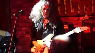 Gür Akad - Still Got The Blues