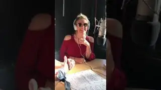 Programa Aire en el Oeste por la FM89.3 Conducci&oacute;n Lorena Serini
