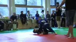 Jake McCauley (PB/99 BJJ) vs Jake Collins (CRA) under 27kg at the 5th Welsh Kids BJJ League (9/8/15)