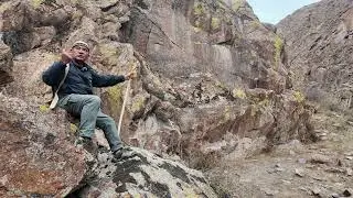 Рунические надписи Чийим-Таш: каменные страницы истории Таласской долины