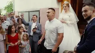 Сколомийка за піджаки. Приборжавська традиція на весілля