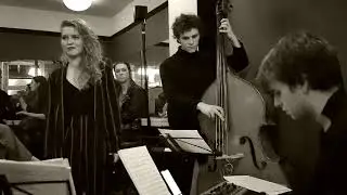 Frajill : Baby, ain't I good to you