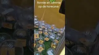 @Ronnie en Johnnie spelen het grijpspel op de horecava. #ronnie #johnnie #ontour