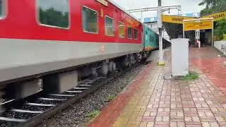 12493 Darshan Express Pune ➡️ Hazrat Nizamuddin Smashing Navsari in Cloudy Evening.