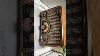 Radiation king table, top radio ￼