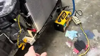 AFTERMARKET ORINGS ON AFTERMARKET AC CONDENSER. Aftermarket condenser clip.