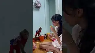 happy lunch monkey baby Bob likes to drink milk#shorts