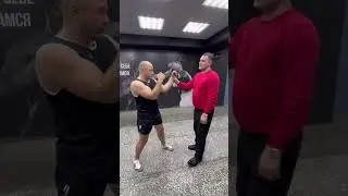 Апперкот в бороду и печень через обводящее движение в боксе