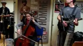 la bavarde - chanson d'amour a contresens
