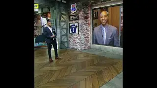 Adam Schefter was a 'TOTAL FAILURE' trying to do the 'Windy Fingers' 🤣 #shorts