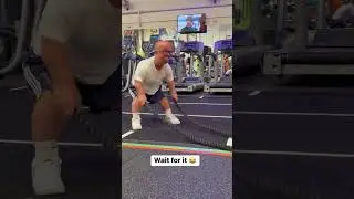 Wait for it 😂Dwarf works out with my shoe laces 😂#fyp #viralshorts #banter #funny #dwarfs