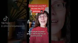 Outgrown your life? Access the 777 gateway 🌠 #shamanichealer #medicinewoman #intuitivehealer