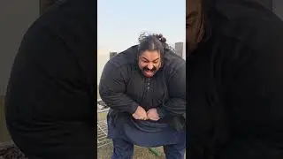 Khanbaba breaks a 🗝️ KEY🔐 WITH HIS BARE HANDS.😯🥳