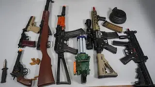 AK47 and SKS Shell ejecting Toy Gun - AKs74u Airsoft MP5 Nerf Gun - Realistic Toy Guns Collection