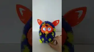 (Oslo) 2012 Lightning Bolts Hasbro Furby Boom Interactive Toy Yellow Blue Orange testing