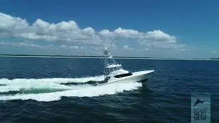 Hatteras 60 2009- Dirt Pit