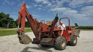 Ditch Witch Model 6510 Trencher/Backhoe