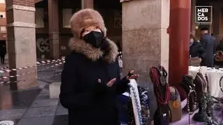 Deambulando por el Mercado de Antigüedades de la Plaza de San Bruno
