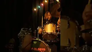Canadian rock n roll 🇨🇦 Enjoy responsibly 🤘band: Northern Royals - Song: Fools