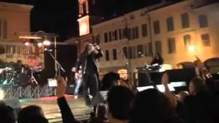 2012_05_01_ Olaf Thorsen - Alessandro Bissa play Dawn of Victory - Rhapsody of Fire with Fabio Lione