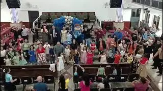 1°Culto do ano do Departamento infantil Foi lindo.