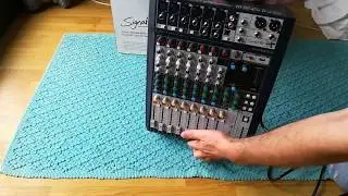 Soundcraft Signature 10 Unboxing