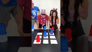 Cup Flip Tic Tac Toe Battle! 4th of July Edition 🇺🇸