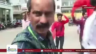 Hijab Row  Brave Muslim girl Muskaan chants Allahu Akbar