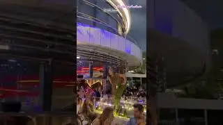 Can Yaman: 🍽️✨ Cena fra amici a Dubai ✨🍽️