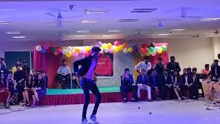 Best fresher's dance by manthan gadara , GMERS MEDICAL COLLEGE, GANDHINAGAR - PATAN