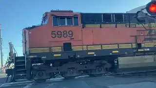 BNSF 5989 leads a eastbound train at McDowell Rd departing Mobest yard at Phoenix