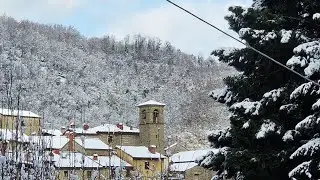 Raggiolo, Tuscany, Italy 🇮🇹🏔