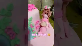 twin doll cake🥰😍 #birthdaycake #twinbabys #twinbabycake #cakedecorating #southend #cakedesign