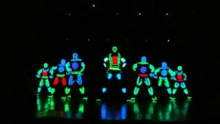 Samsung Galaxy S4 Launch Tron Led Dance by Skeleton Dance Crew India ( Beyond your imagination )