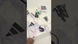 25/26 Man United away unboxing #manunited #manunitedfc #manunitedfans #preimerleague #shorts
