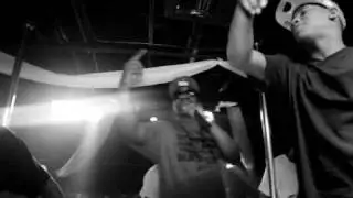 RON SLYDA PERFORMIN' STR8 SLYDING IN THE OFFICE
