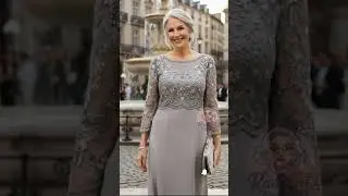 Ageless Glamour Stunning Dresses That Flatter Every Curve #radiantover60 #fashionover60 #shorts