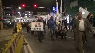 Bielefeld steht auf , Rathausplatz 08.11.2024