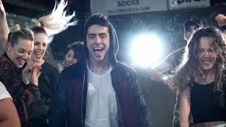 Augusto Buccafusco - Volar sobre mis pies (Oficial video)
